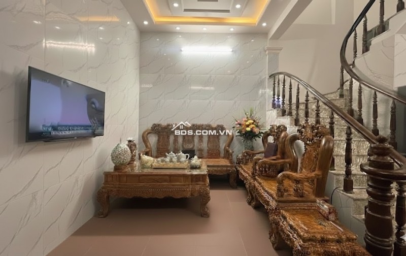 TRUNG TÂM SÀI ĐỒNG–NHÀ DÂN XÂY 3 TẦNG-47M²–NGÕ PHỐ KINH DOANH–GẦN HỒ ĐIỀU HÒA–GIÁ 7.x TỶ